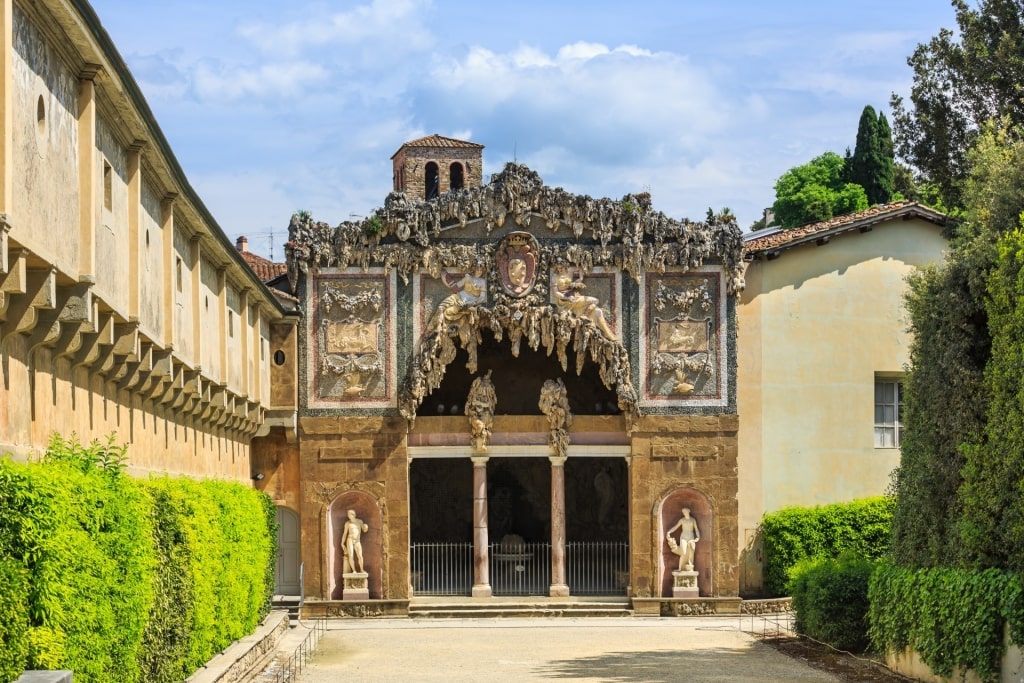 View outside Grotta del Buontalenti