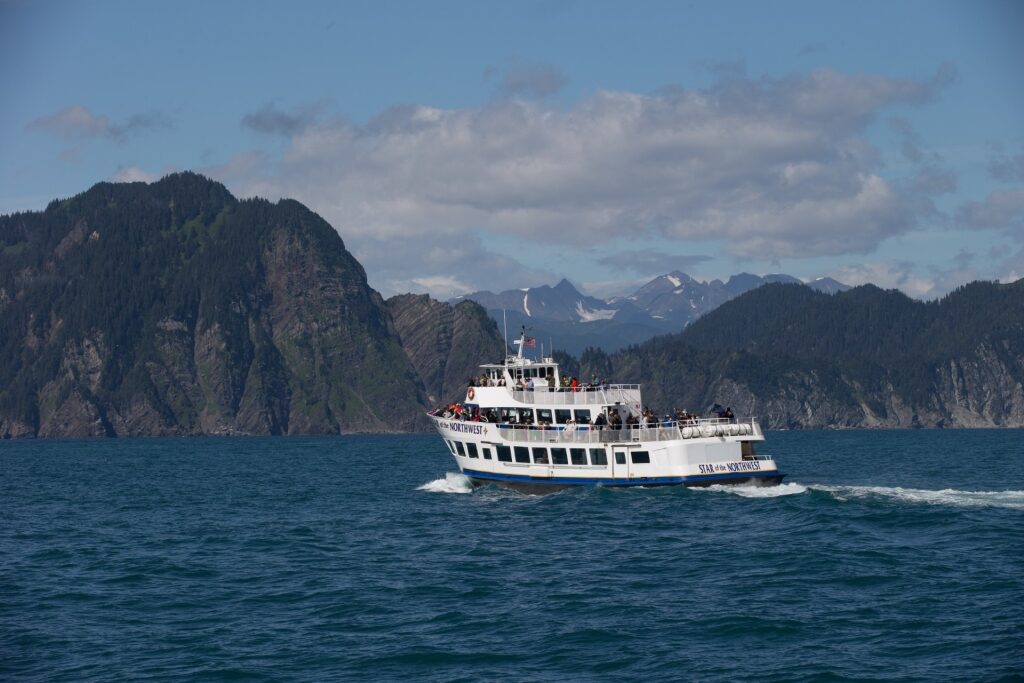 Boat cruising in Kenai Fjords National Park